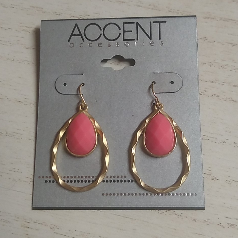 😻 3 For $15 Pink Lucite Gem Gold Drop Dangles
